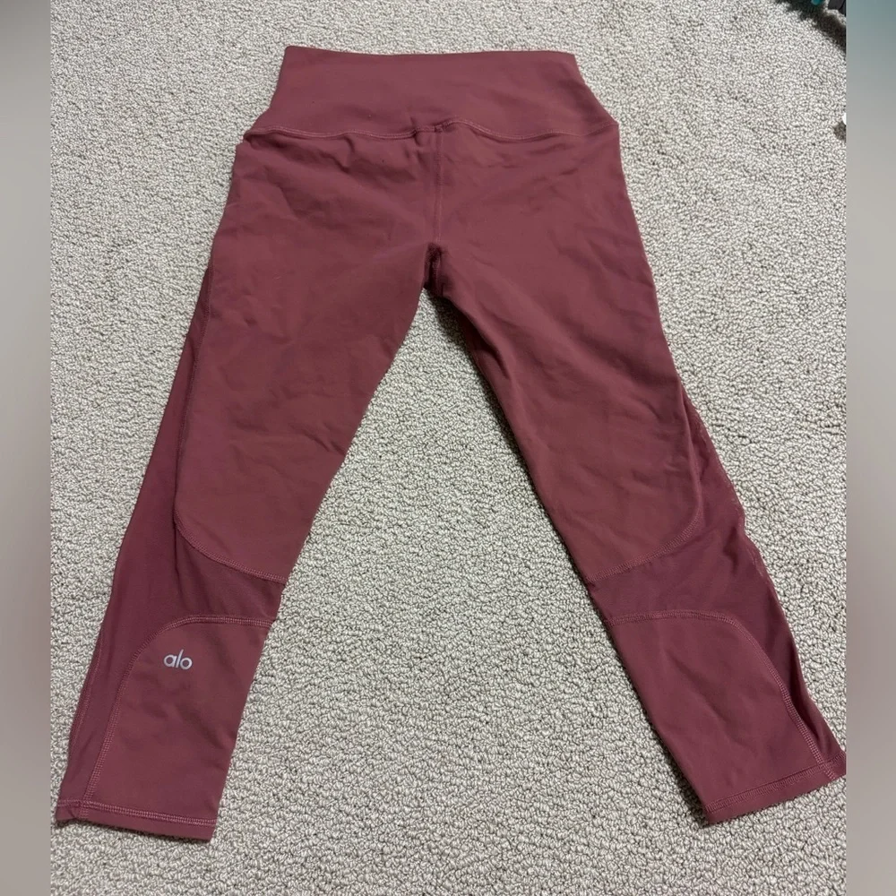 ALO SIZE M mesh leggings